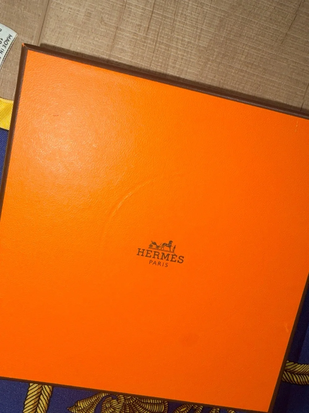 Hermes Paris vintage Les Armes de Paris Carre Silk Scarf-Authentic (with box)
